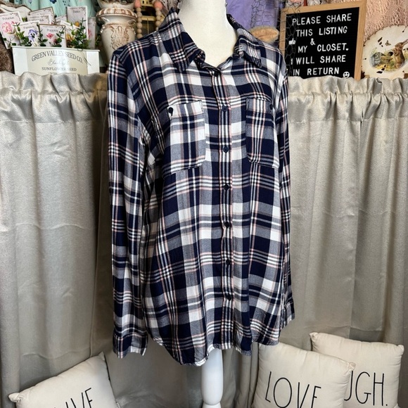 Como Vintage Navy and White Plaid Button Down Shirt Size Medium - Picture 3 of 10